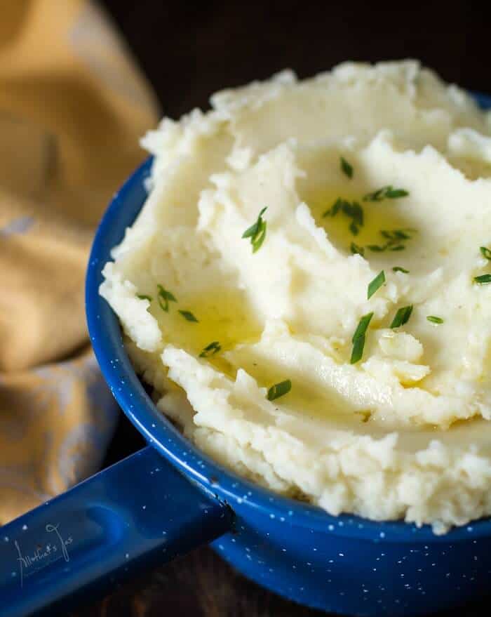 Close up shot of creamy mashed potatoes