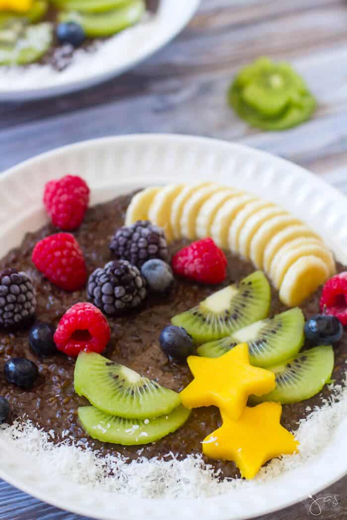 delicious oatmeal breakfast for St. Patrick's Day