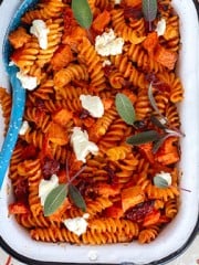 Pumpkin and Goat Cheese Fusilli Pasta Bake | All that's Jas